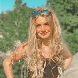 Meet your Posher, Kendall